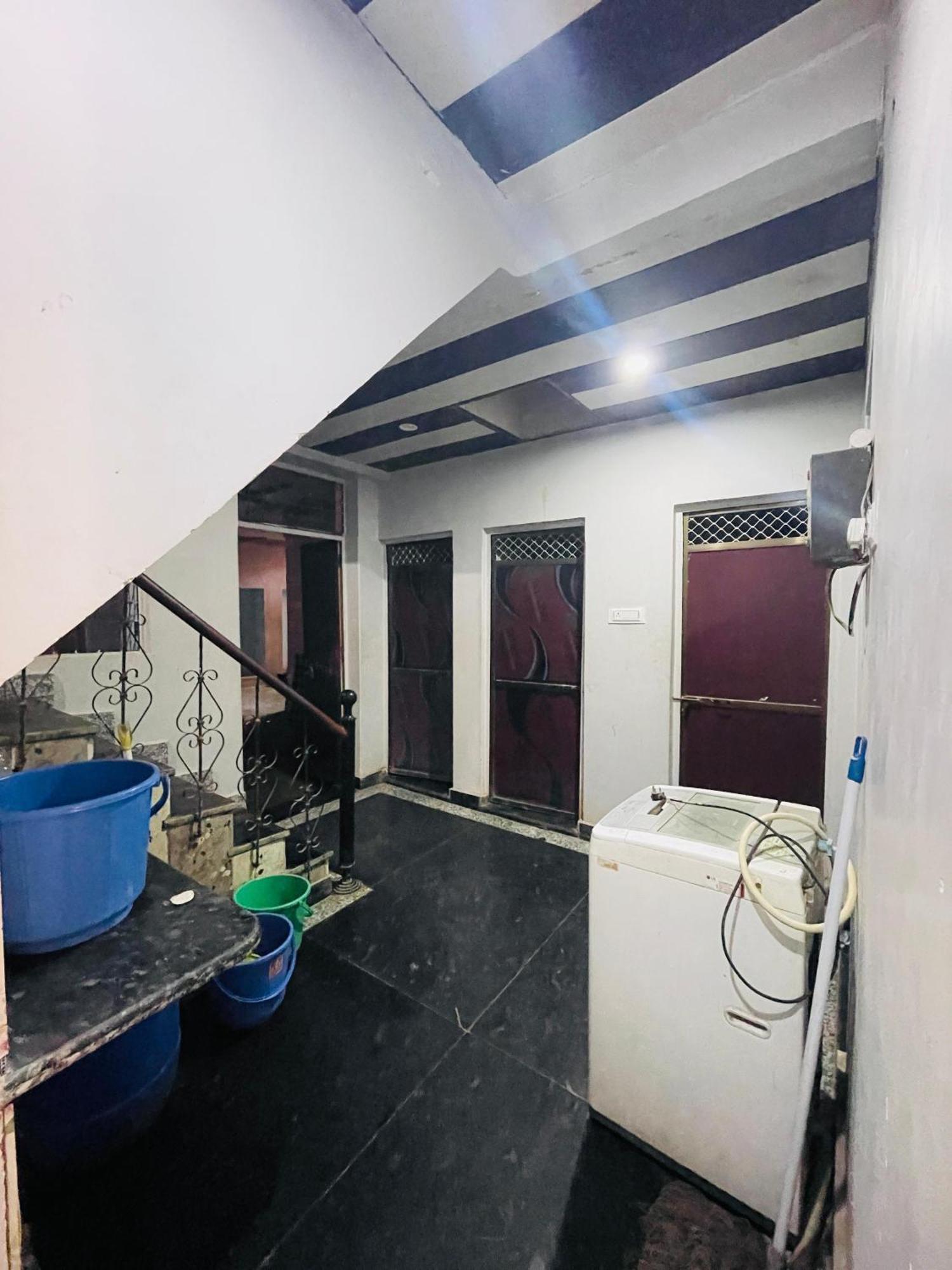 Kailash Inn Guest House Varanasi Exteriör bild